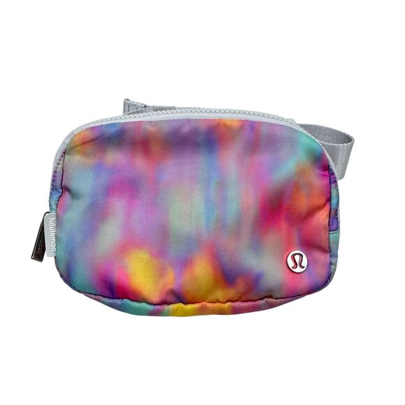 Lululemon Everywhere Belt Bag in Prism Tie Dye - Picture 1 of 6